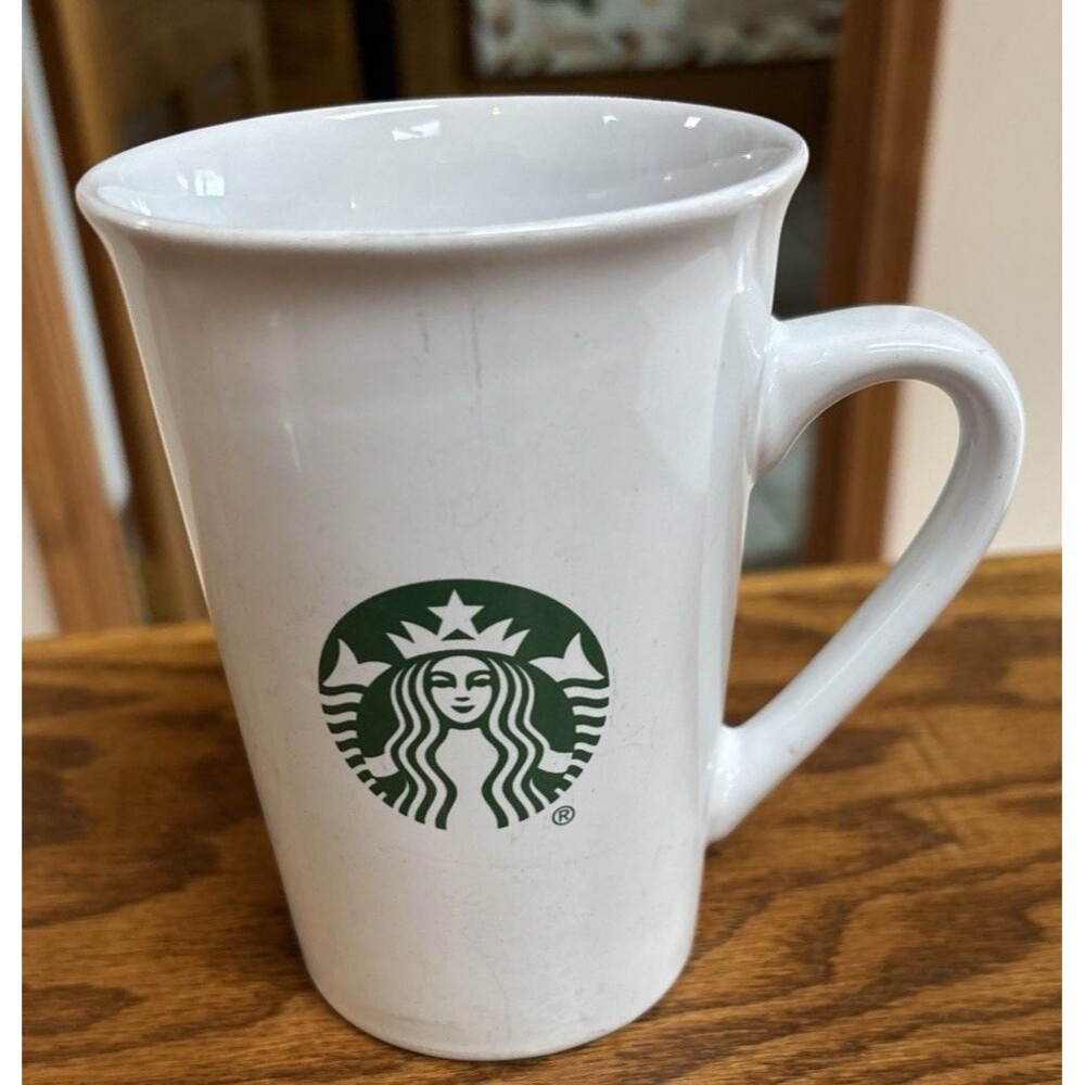 Starbucks 2020 Mug Green Mermaid Logo 11 fl oz EUC
